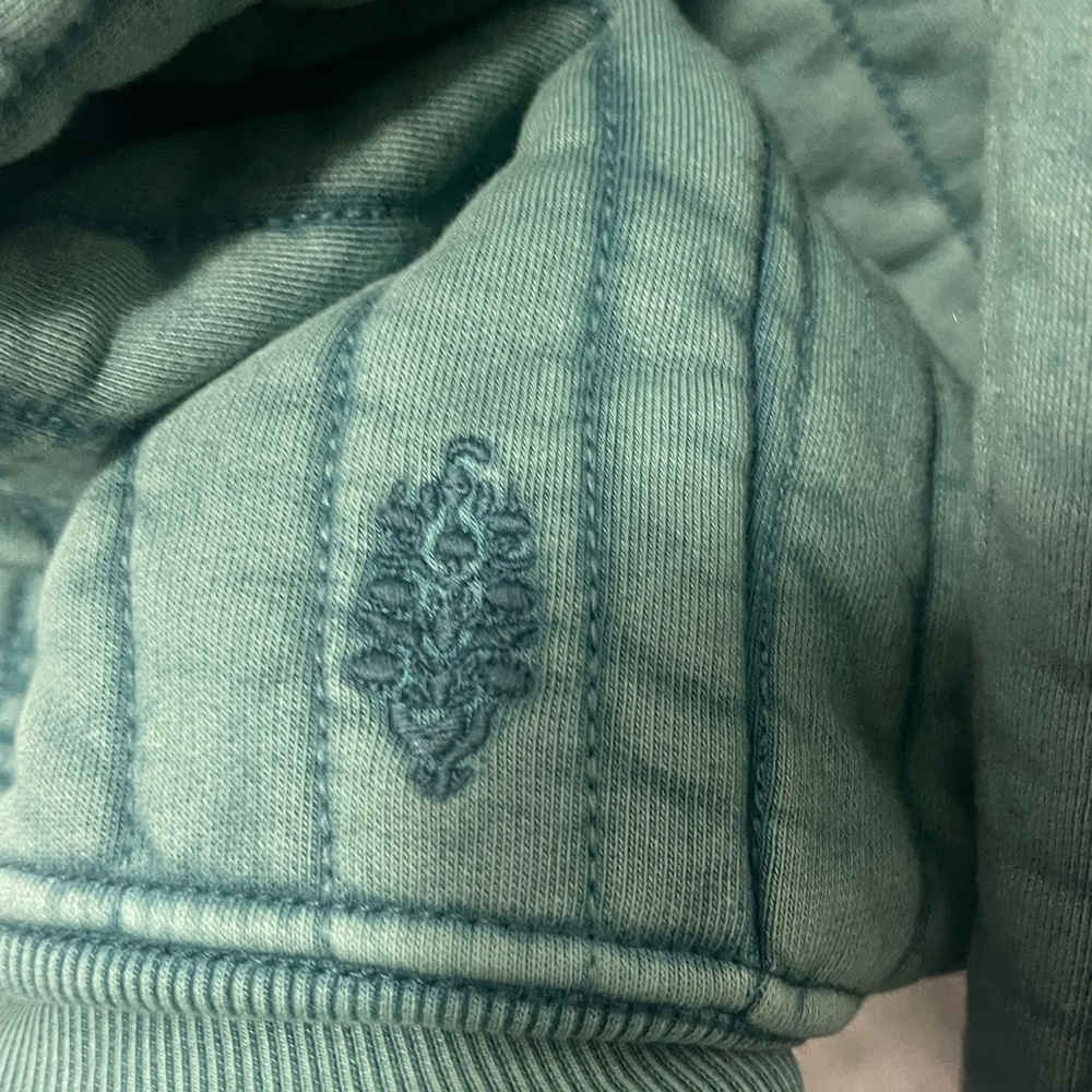 Free People Movement Sprint to the Finish Quilted Hoodie Size Small $198 - Picture 7 of 10